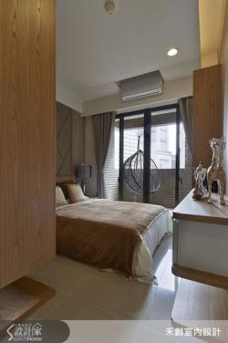 創意生活 / 磅礡登場