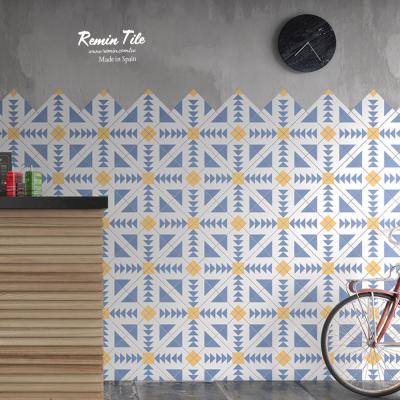 花磚造型牆-莉蒂亞