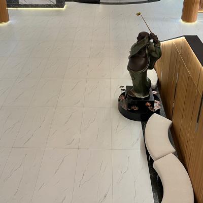 銀狐大板-高爾夫